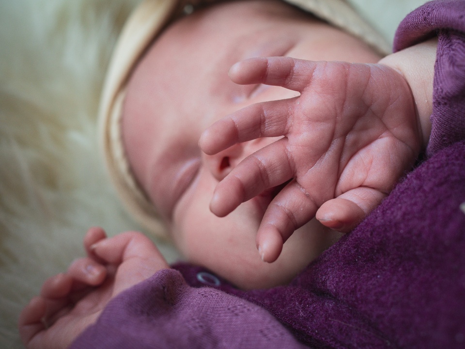 Zum Wohlfühlen: Newbornshooting in Geretsried, Bad Tölz, Wolfratshausen